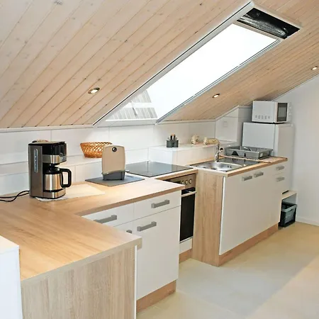 Trenter Mit Sonnenterrasse Trent